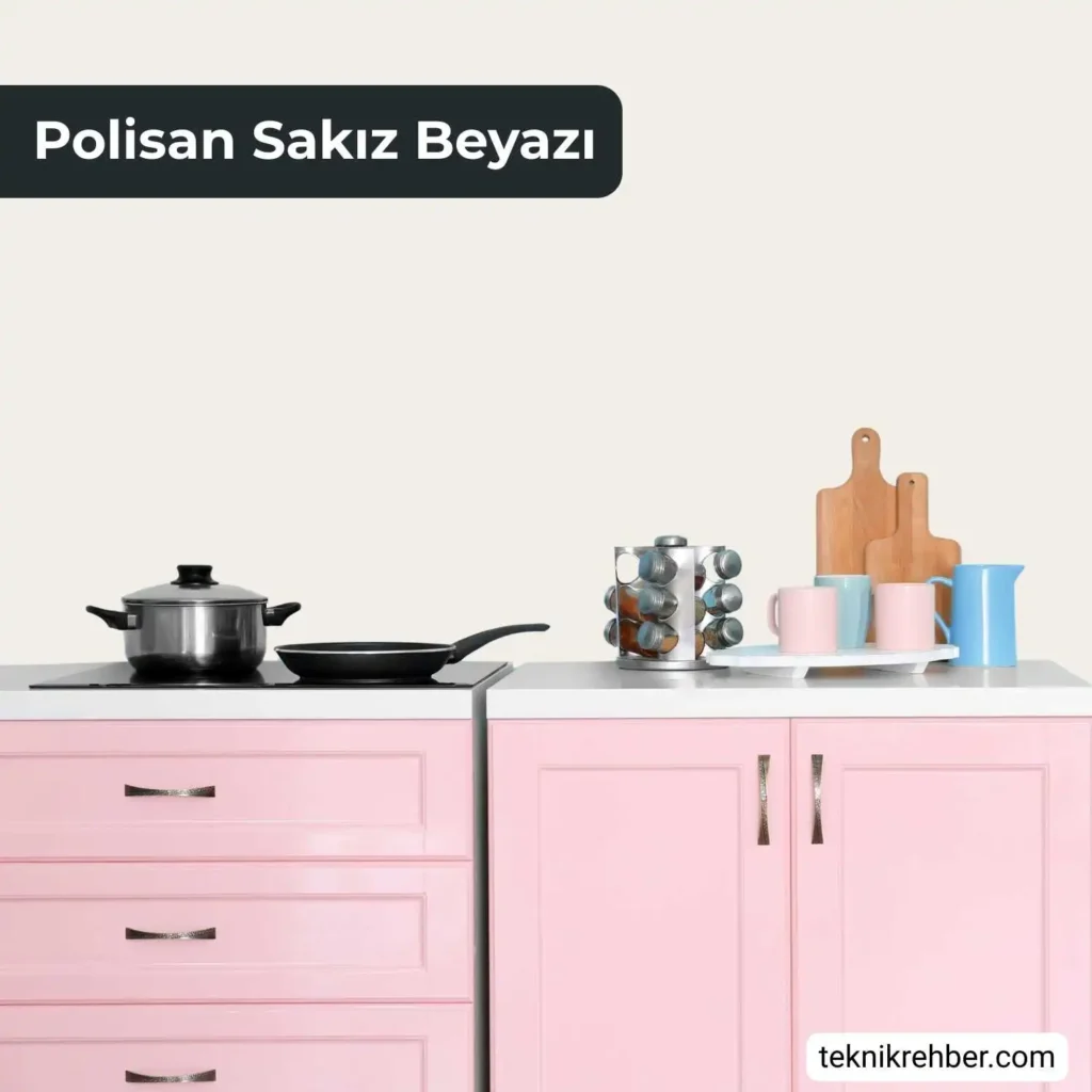 Polisan sakız beyazı ile boyanmış mutfak.